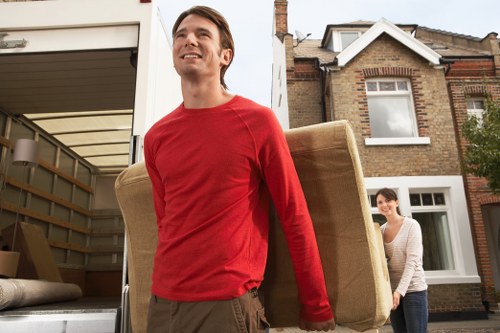 Apartment access planning for a local move in Bickley