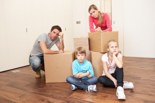 Flat and apartment removals in Bickley with careful access planning